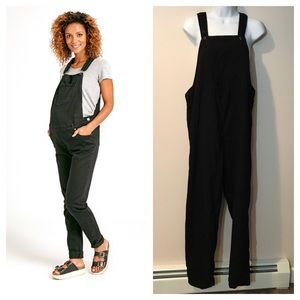 Oh Mamma! Black Maternity Overalls. Size small